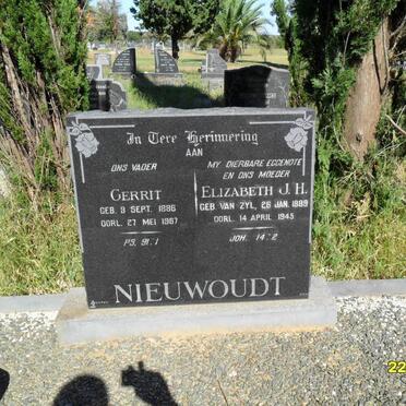 NIEUWOUDT Gerrit 1886-1967 &amp; Elizabeth J.H. VAN ZYL 1889-1945