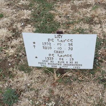 LANGE Chris, de 1939- &amp; Lily 1932-2010