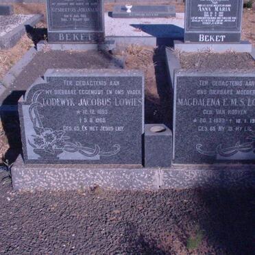 LOWIES Lodewyk Jacobus 1893-1968 &amp; Magdalena E.M.S. VAN ROOYEN 1899-1992