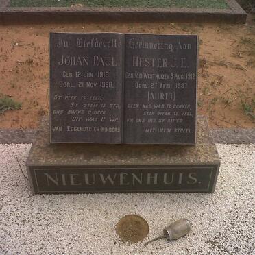 NIEUWENHUIS Johan Paul 1910-1960 &amp; Hester J.E. AURET nee V.D. WESTHUIZEN 1912-1987