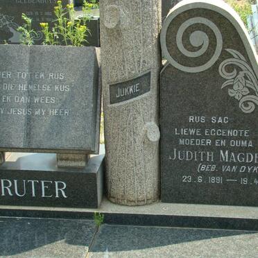 TRUTER Judith Magdalena nee VAN DYK 1891-1963