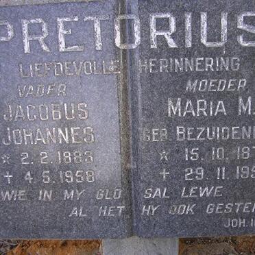 PRETORIUS Jacobus Johannes 1883-1958 &amp; Maria M.C. BEZUIDENHOUT 1878-1957