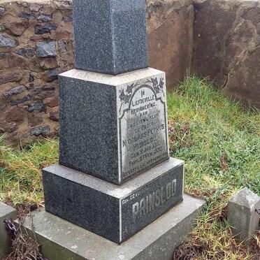 Free State, VREDE district, Cornelia, Mooimeisiesfontein 741, farm cemetery