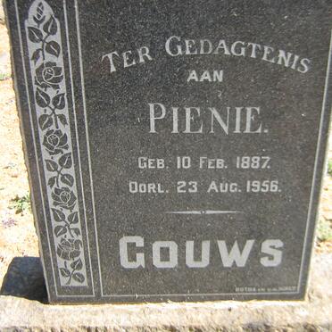GOUWS Pienie 1887-1956