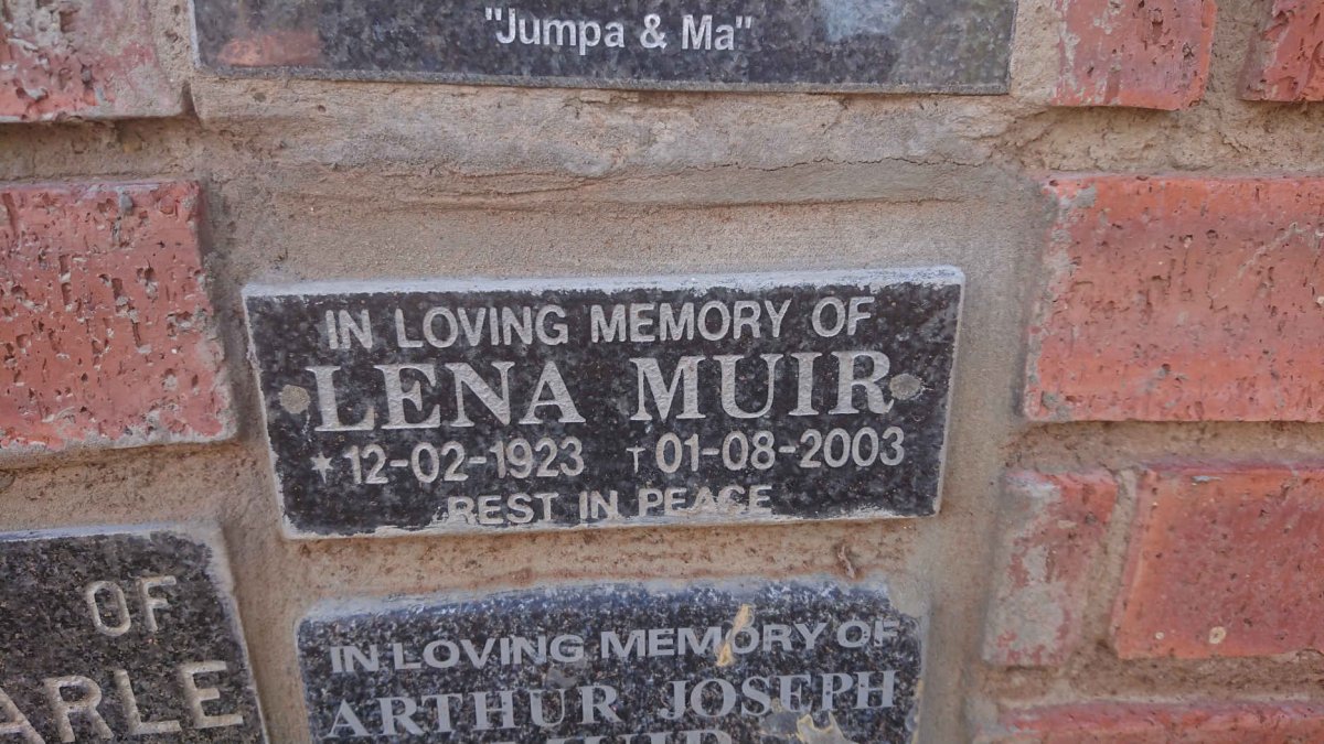MUIR Lena 1923-2003