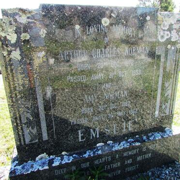 EMSLIE Arthur Charles Norman 1872-1953 &amp; Amy Norman 1882-1962