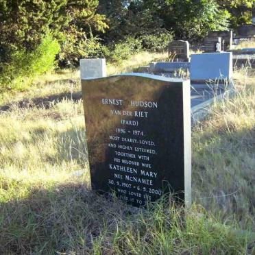 RIET Ernest Hudson, van der 1896-1974 &amp; Kathleen Mary McNAMEE 1907-2000