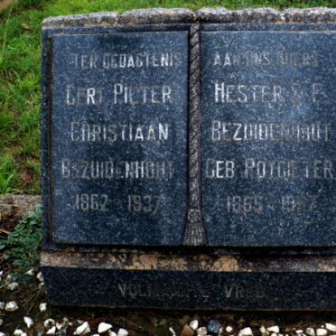 BEZUIDENHOUT Gert Pieter Christiaan 1862 - 1937 &amp; Hester S.F. POTGIETER 1865-1957