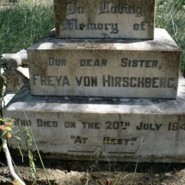 HIRSCHBERG Freya, von -1947