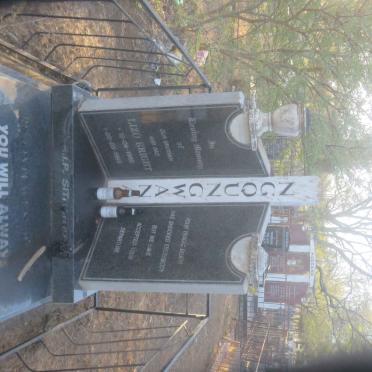 NGQUNGWANA Lizo 1960-1998