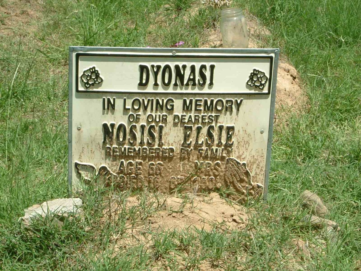 DYONASI Nosisi Elsie