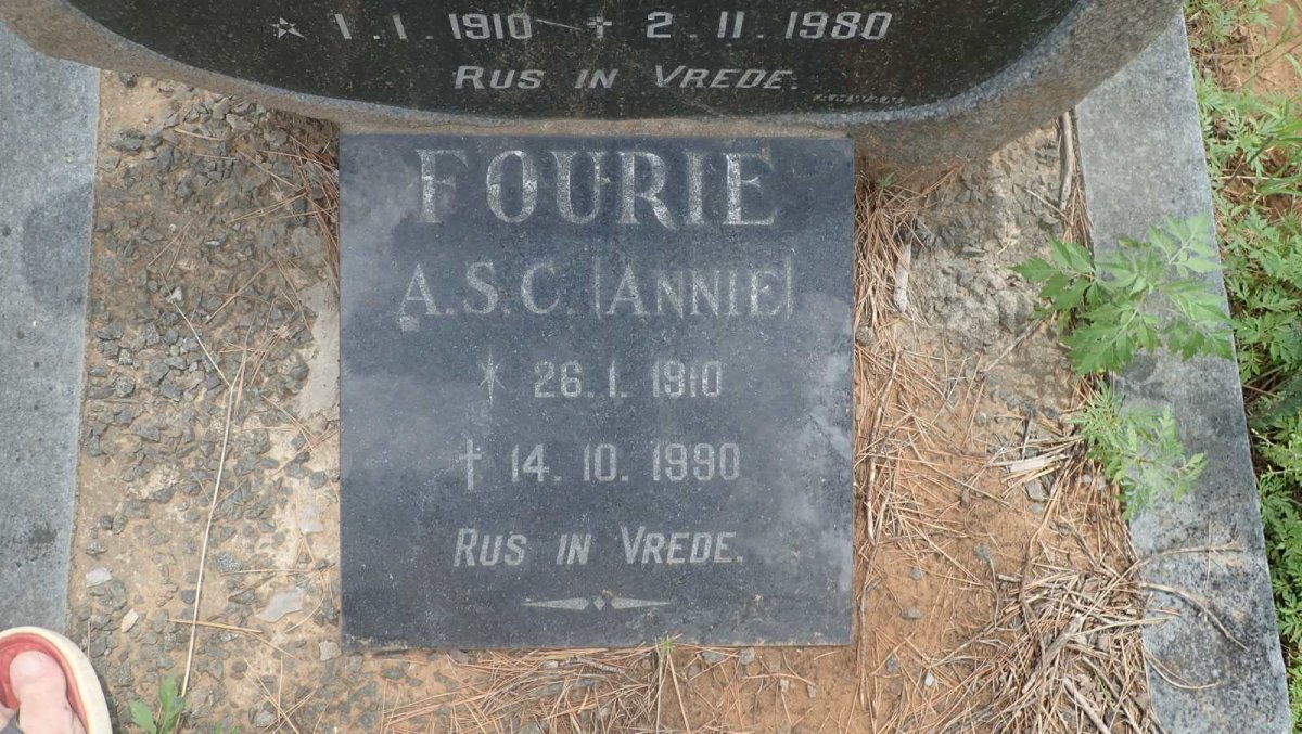 FOURIE S.P.R. 1910-1980 &amp; A.S.C. 1910-1990