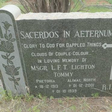LIGHTON Clara 1873-1957 :: LIGHTON L.F.T. 1913-2001