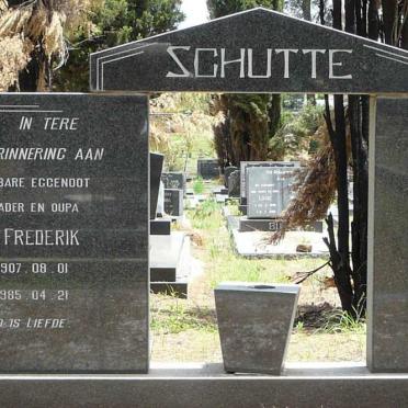 SCHUTTE Jan Frederik 1907-1985 &amp; Maria Jacoba 1908-1991
