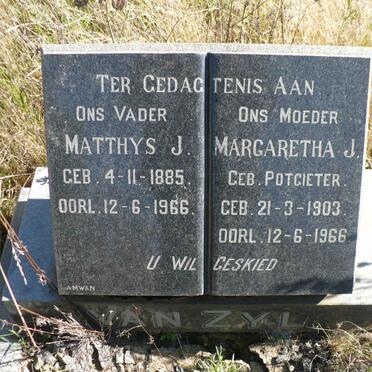 ZYL Matthys J., van 1885-1966 &amp; Margaretha J. POTGIETER 1903-1966