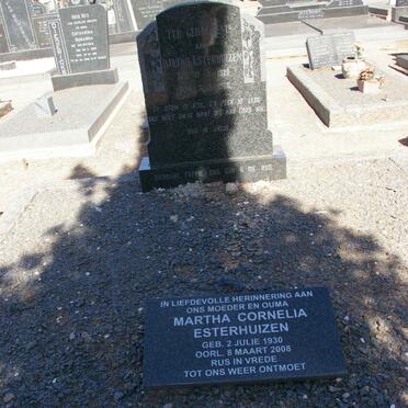 ESTERHUIZEN Barend 1920-1966 &amp; Martha Cornelia 1930-2008