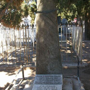 NAUDE Burger Adriaan 1861-1924 &amp; J.E. 1864-1940