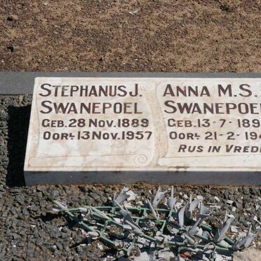 SWANEPOEL Stephanus J. 1889-1957 &amp; Anna M.S. 1894-1948