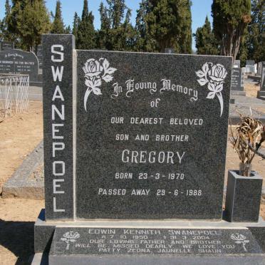 SWANEPOEL Edwin Kennith 1950-2004 :: SWANEPOEL Gregory 1970-1988