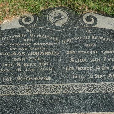 ZYL Nicolaas Johannes, van 1867-1944 &amp; Alida NAUDE 1873-1953