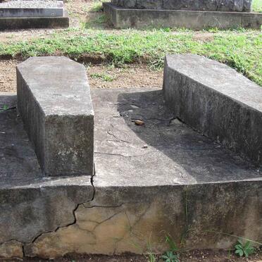 ELLIOTT William &amp; Elizabeth