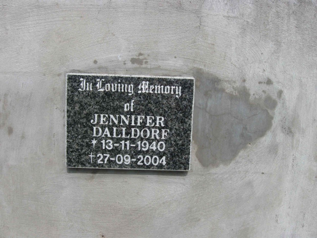 DALLDORF Jennifer 1940-2004