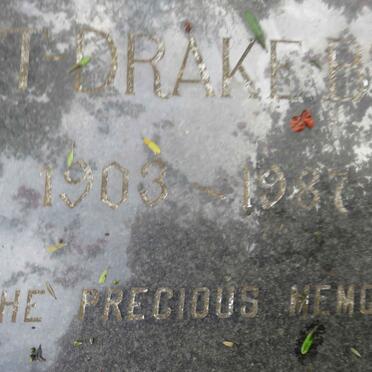 BRISCOE George, ELIOTT-DRAKE 1903-1987 &amp; Mary Molly 1914-2004