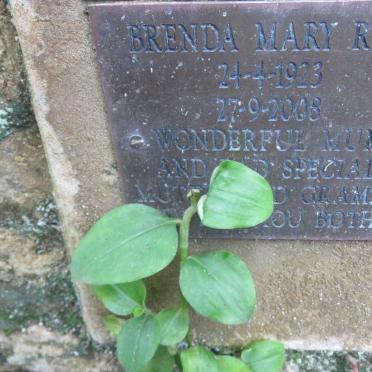 REID Brenda Mary 1923-2006