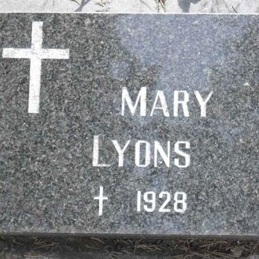 LYONS Mary -1928