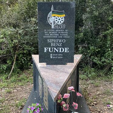 FUNDE Siphiwo Benz 1972-2019