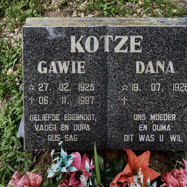 KOTZE Gawie 1925-1997 &amp; Dana 1926-