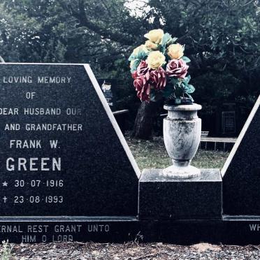 GREEN Frank W. 1916-1993 &amp; Mary COONEY 1920-1996