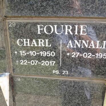 FOURIE Charl 1950-2017 &amp; Annalie 1952-