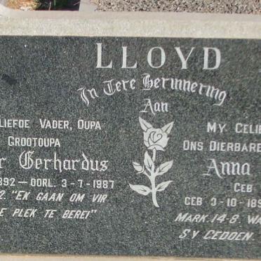 LLOYD Pieter Gerhardus 1892-1987 &amp; Anna Susanna V.D.WALT 1895-1969