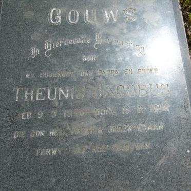 GOUWS Theunis Jacobus 1940-1992