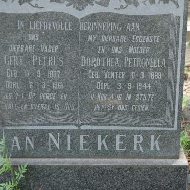 NIEKERK Gert Petrus, van 1887-1961 &amp; Dorothea Petronella VENTER 1888-1944