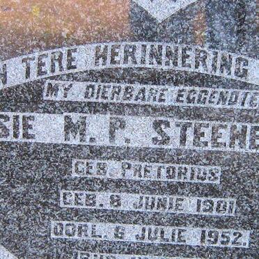 STEENEKAMP Gert 1901-1967 &amp; Elsie M.P. PRETORIUS 1901-1952