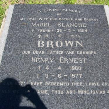 BROWN Henry Ernest 1900-1977 &amp; Mabel Blanche KUHN 1904-1975