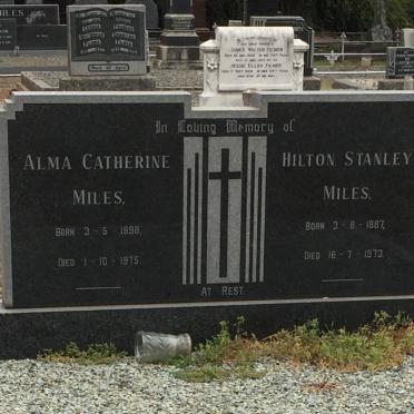 MILES Hilton Stanley 1887-1973 &amp; Alma Catherine 1898-1975