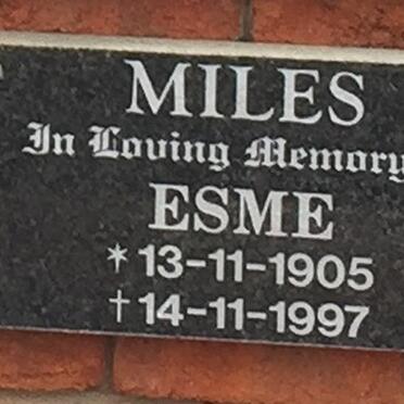 MILES Esme 1905-1997
