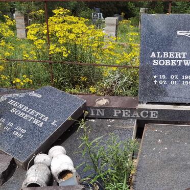 SOBETWA Albert G. 1902-1992 &amp; Henrietta L. 1910-1991