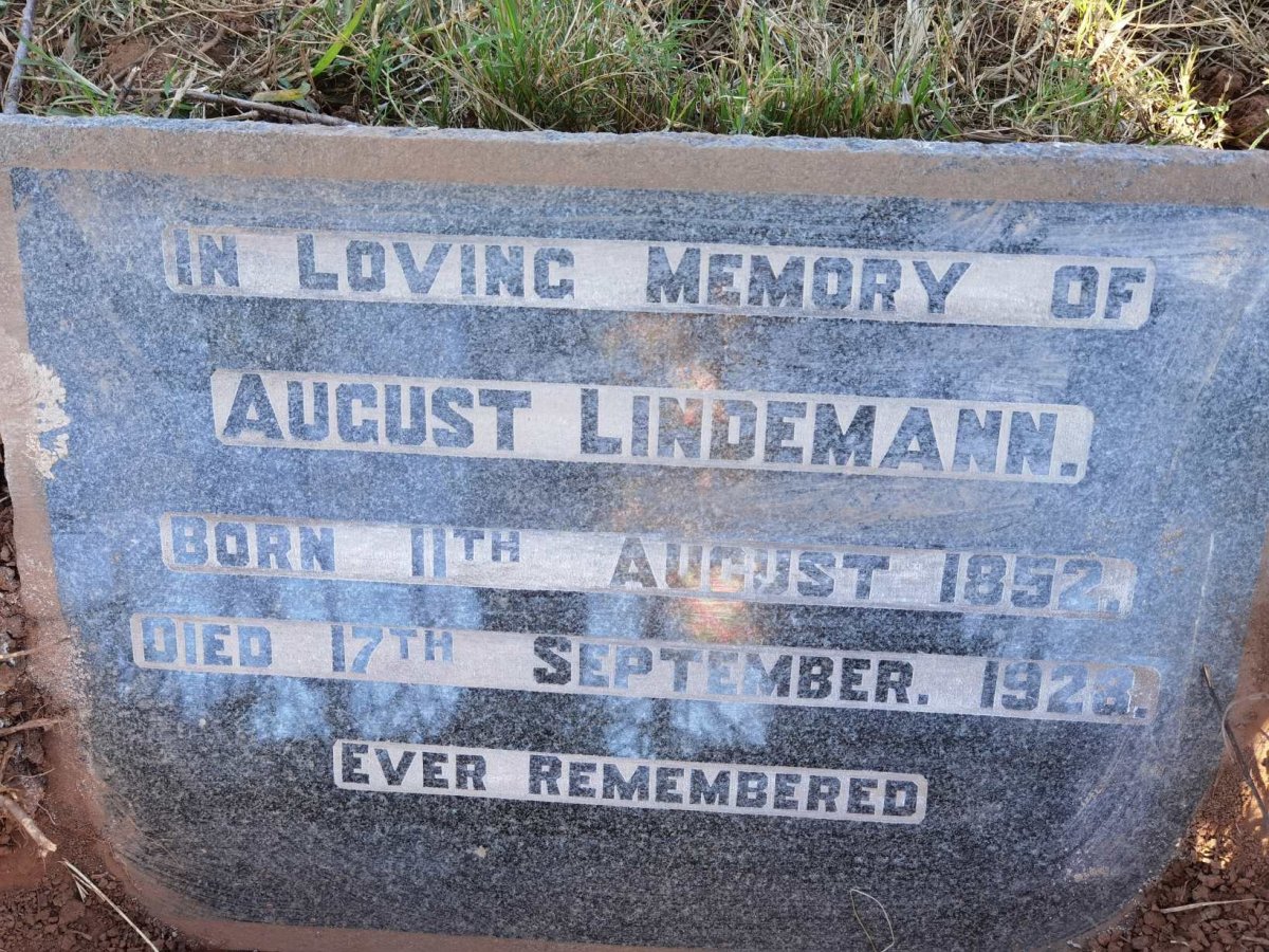 LINDEMANN August 1852-1928 &amp; Wilhelmina Justina -1923