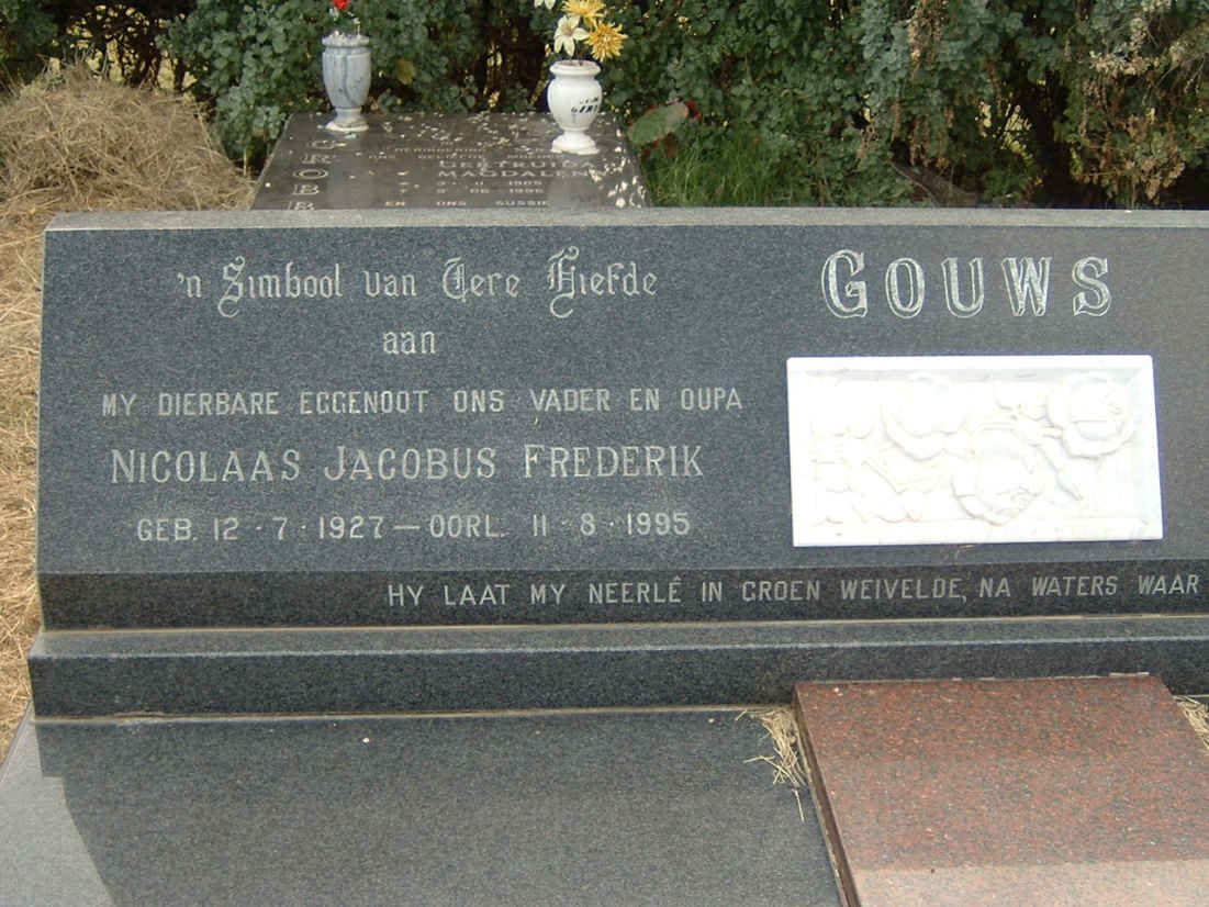 GOUWS Nicolaas Jacobus Frederik 1927-1995 &amp; Levina Catherina BUYS 1933-2001