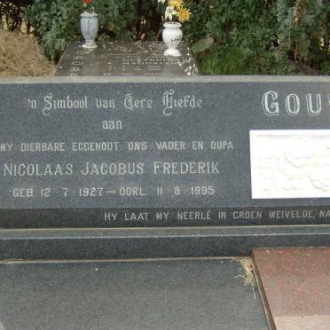 GOUWS Nicolaas Jacobus Frederik 1927-1995 &amp; Levina Catherina BUYS 1933-2001