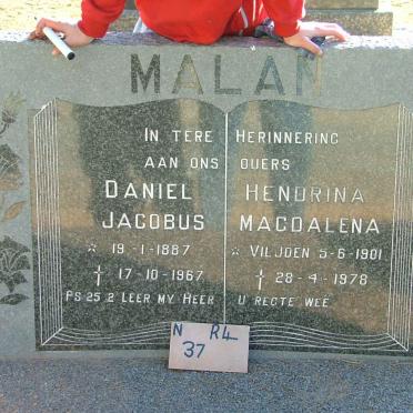 MALAN Daniel Jacobus 1887-1967 &amp; Hendrina Magdalena VILJOEN 1901-1978