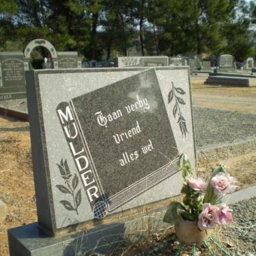 MULDER ?