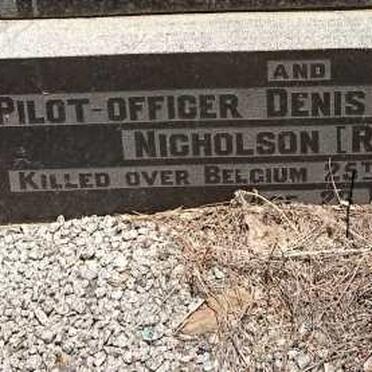 NICHOLSON Denis Franckling -1942