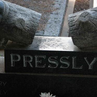 PRESSLY Andrew Jacobus 1886-1974 &amp; Maria Helena Munro OLIVIER 1894-1993_2