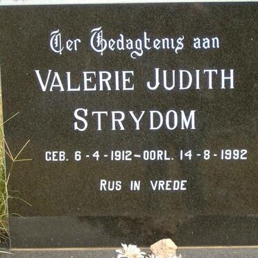 STRYDOM Valerie Judith 1912-1992