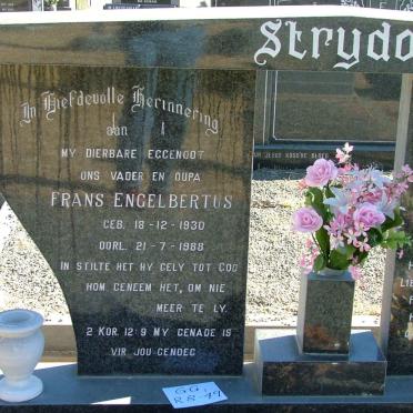 STRYDOM Frans Engelbertus 1930-1988 &amp; Martha Susanna VAN TONDER 1934-2004